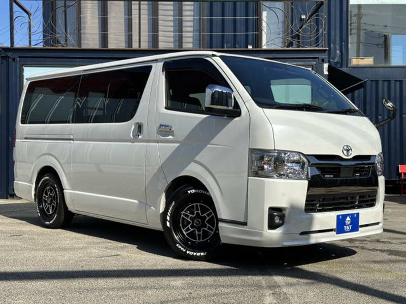 HIACE VAN