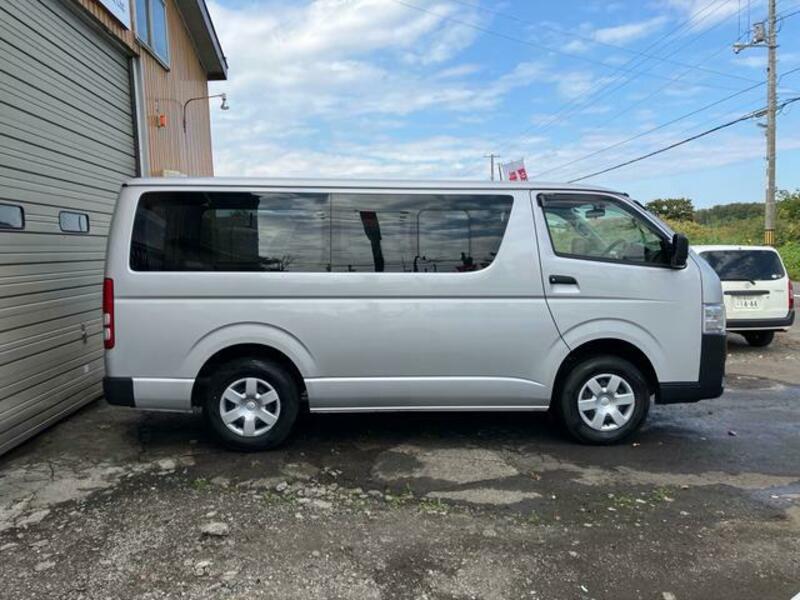 HIACE VAN-4