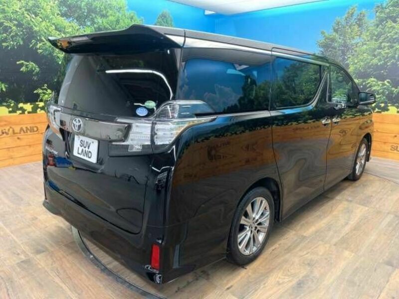 VELLFIRE-19