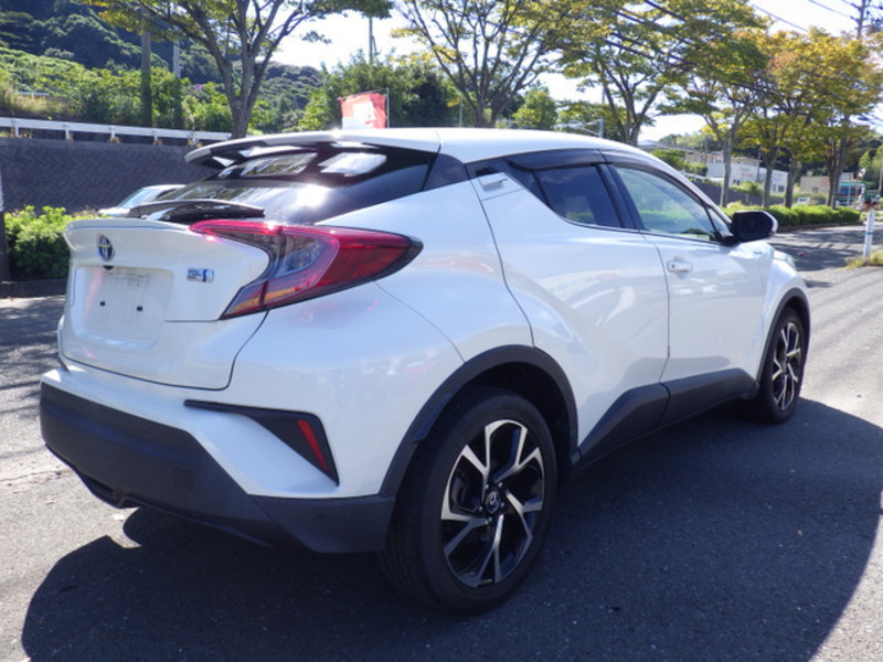 C-HR-5