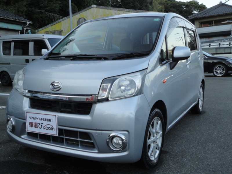 DAIHATSU　MOVE