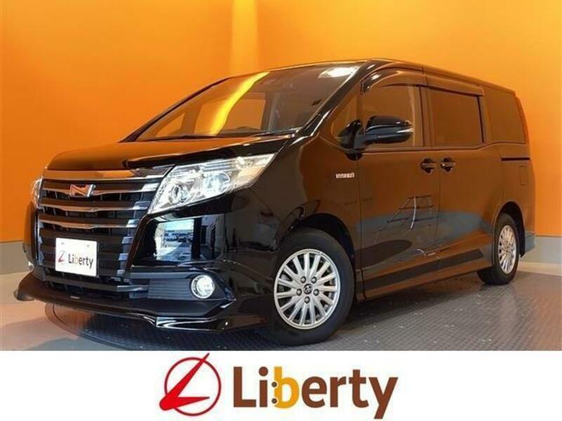 TOYOTA　NOAH