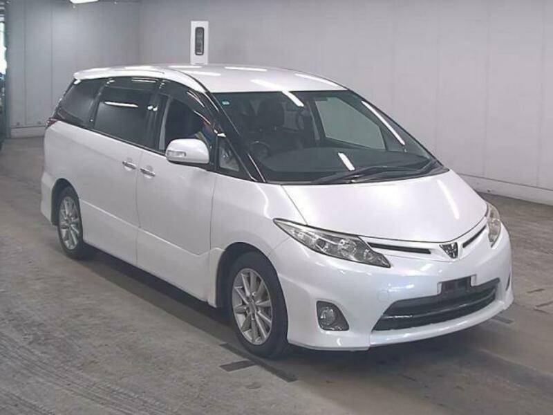 TOYOTA　ESTIMA