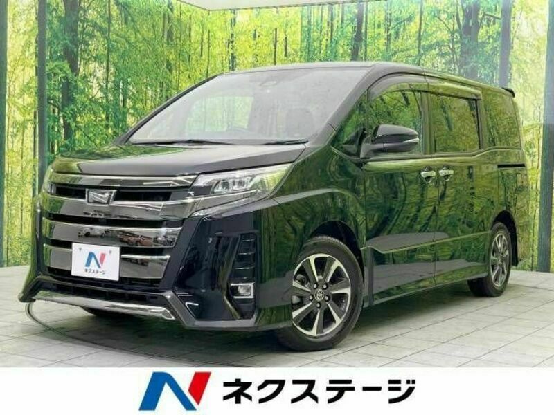 TOYOTA　NOAH