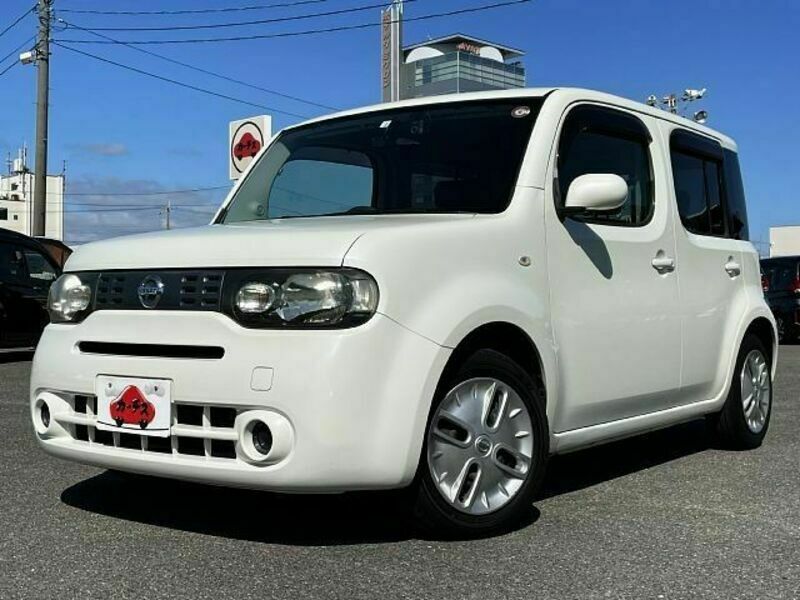 NISSAN　CUBE