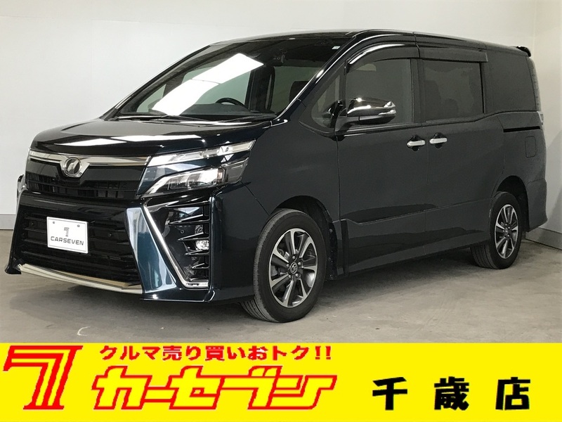 TOYOTA　VOXY