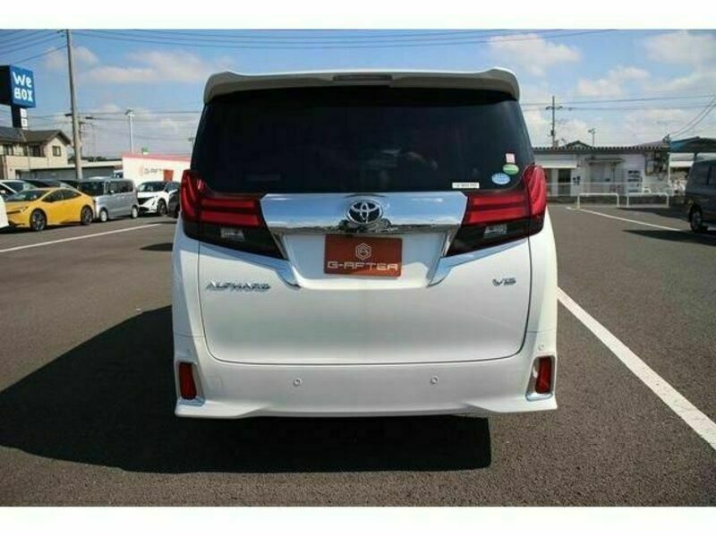 ALPHARD-9