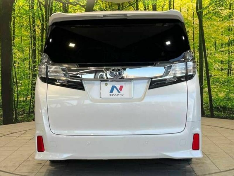 VELLFIRE-16