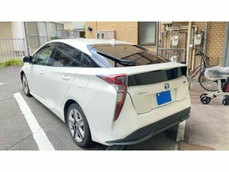 PRIUS-2