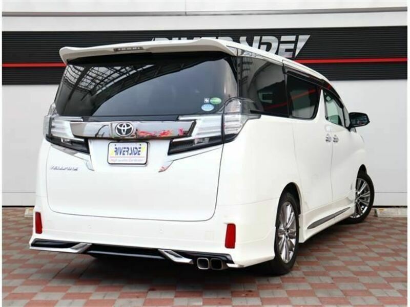 VELLFIRE-2