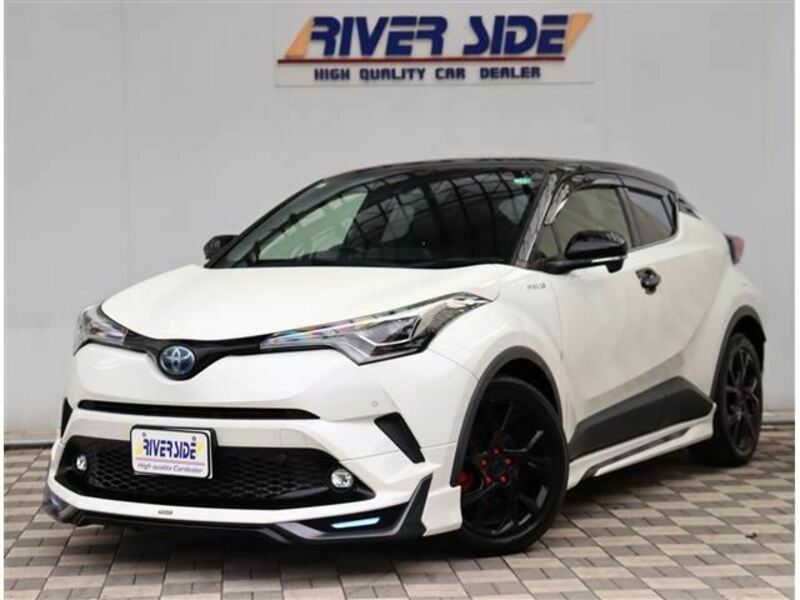 TOYOTA　C-HR