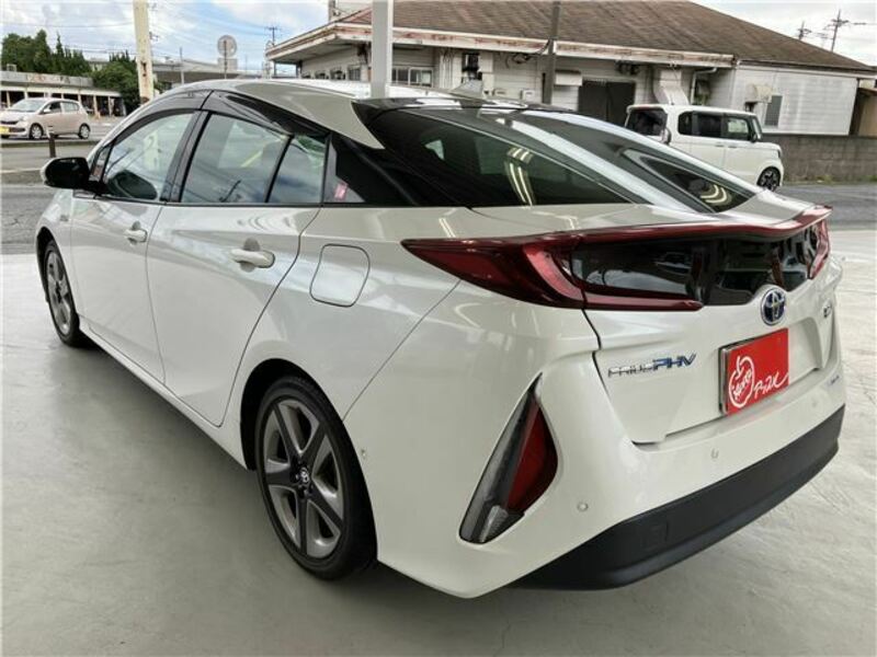 PRIUS PHV-7