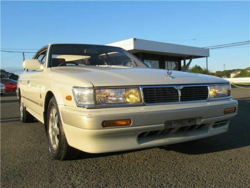 NISSAN LAUREL