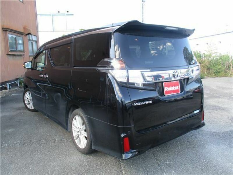 VELLFIRE-15