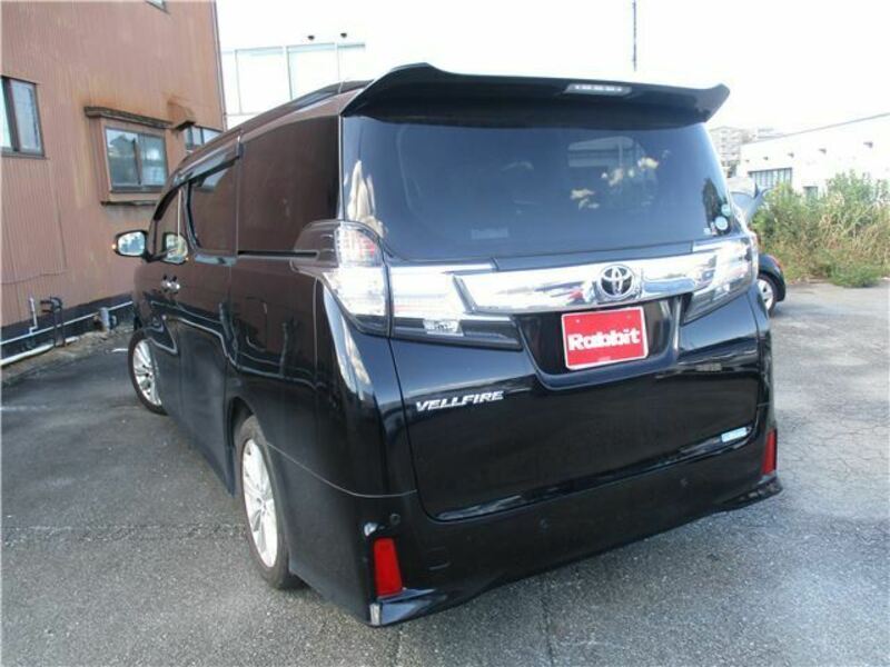 VELLFIRE-16