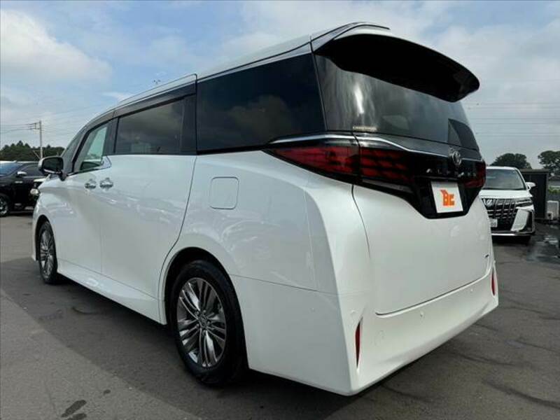 ALPHARD-12