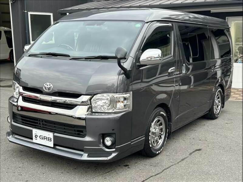 HIACE VAN-11