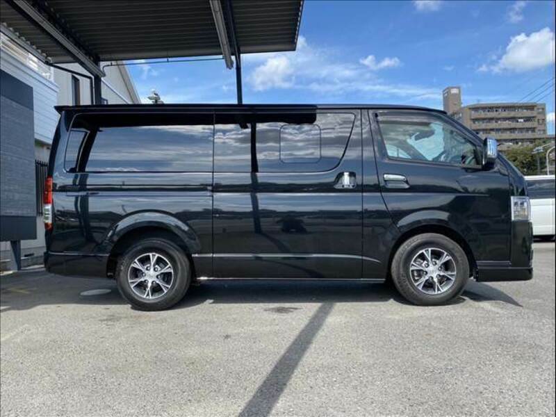 HIACE VAN-12