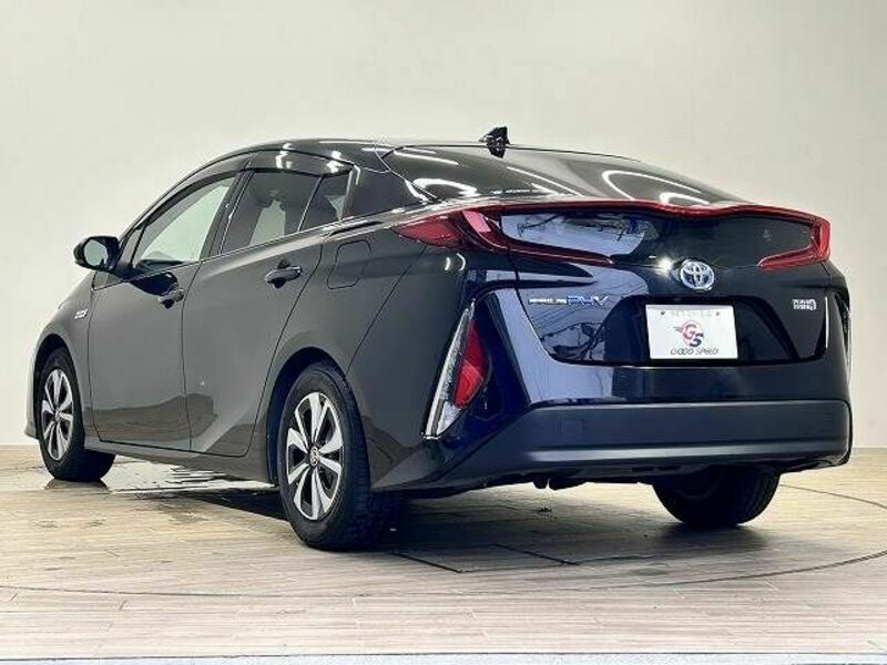 PRIUS PHV-15