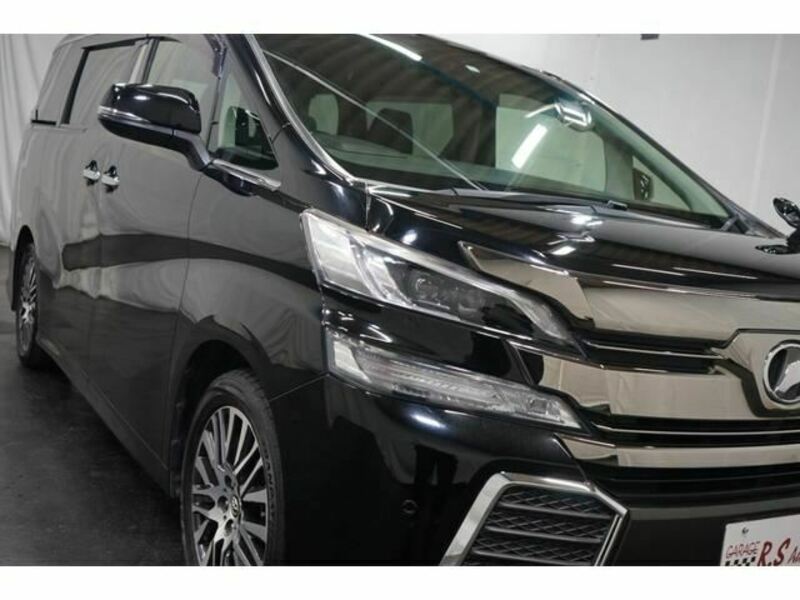 VELLFIRE-13