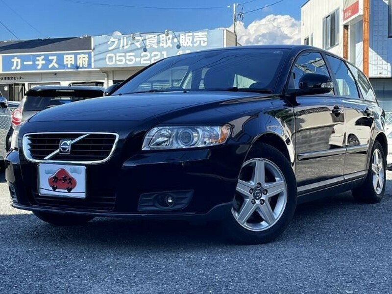 VOLVO　V50