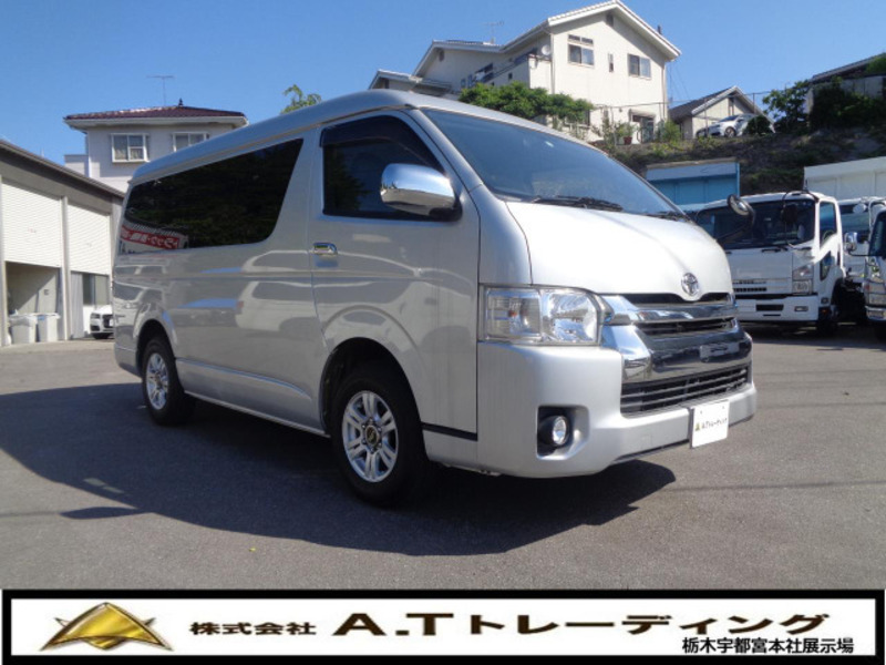 HIACE