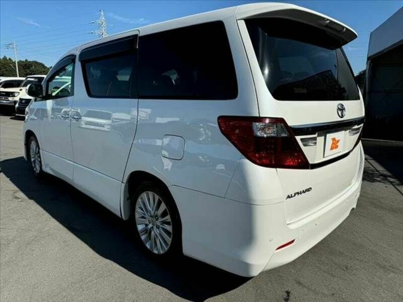 ALPHARD-12