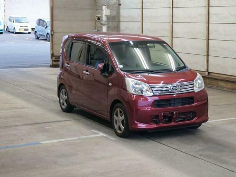 DAIHATSU　MOVE