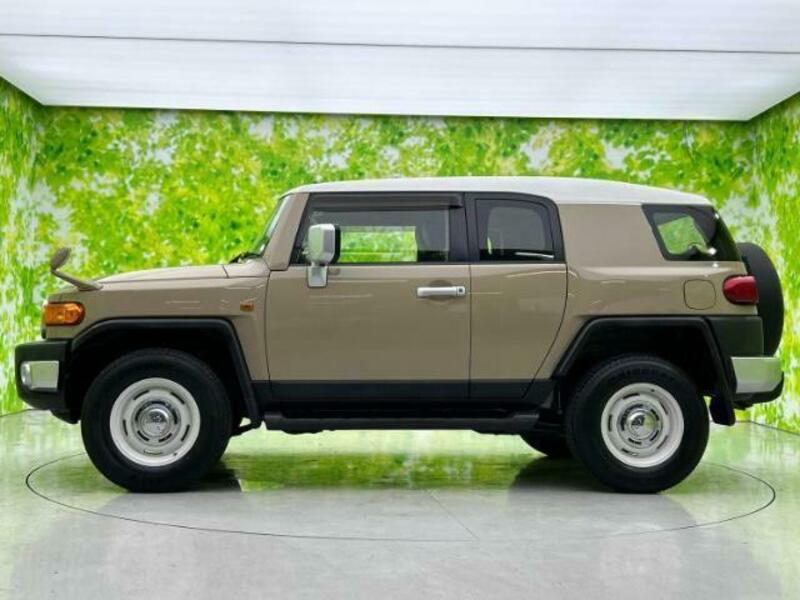 FJ CRUISER-1