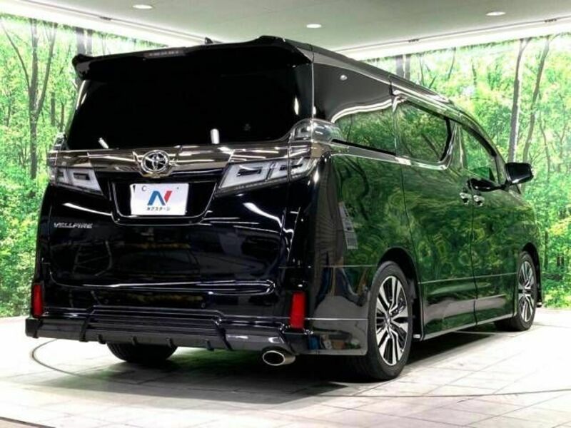 VELLFIRE-18