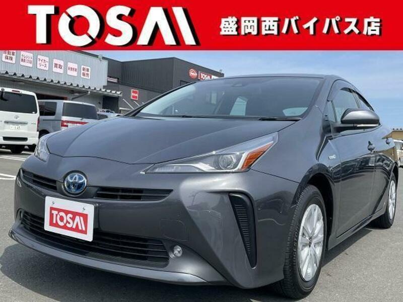 TOYOTA　PRIUS