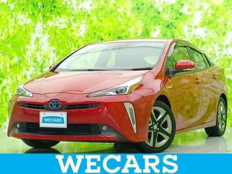 TOYOTA　PRIUS