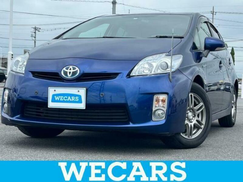 TOYOTA　PRIUS