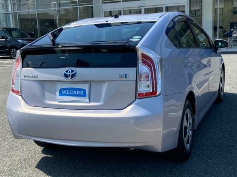 PRIUS-2