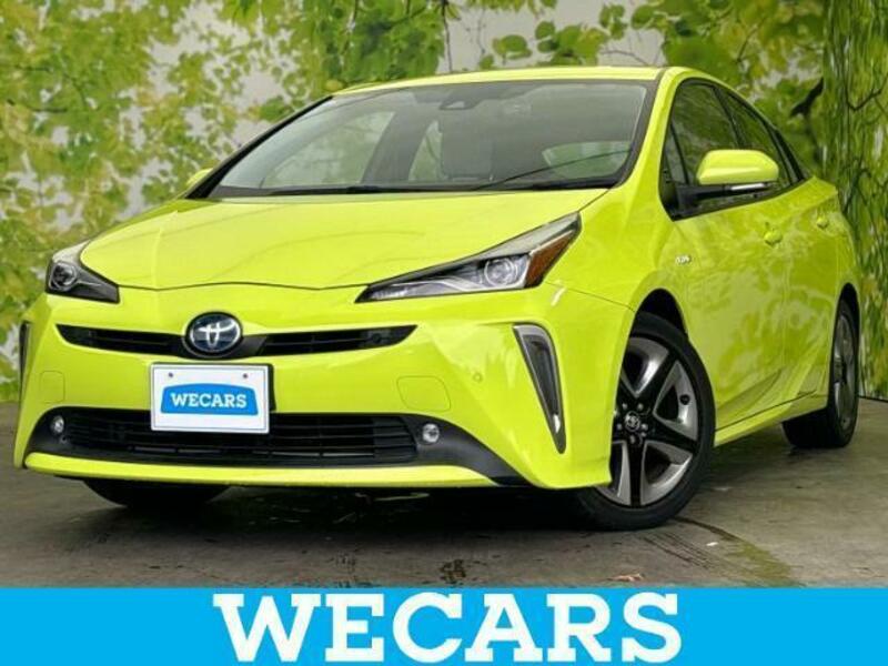 TOYOTA　PRIUS