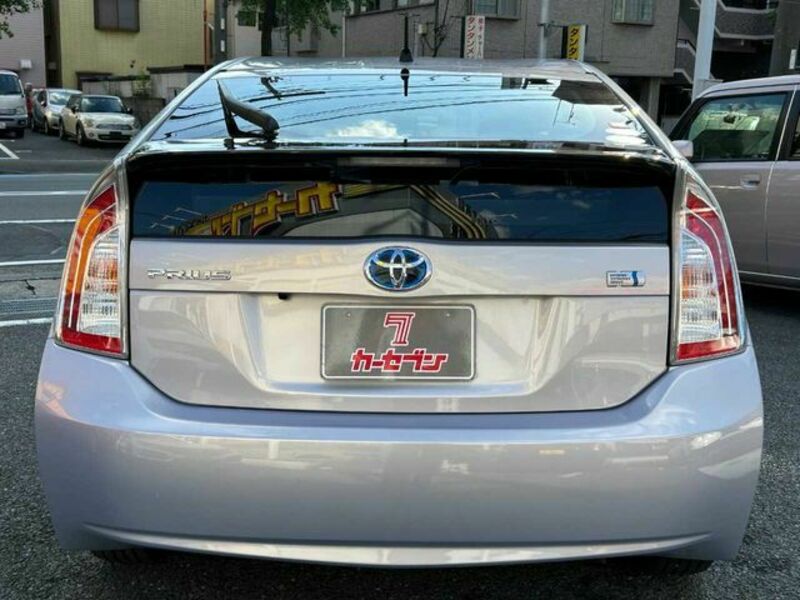 PRIUS-5