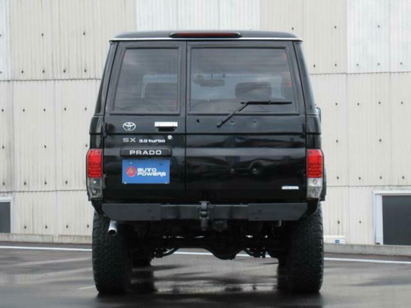 LAND CRUISER PRADO-3