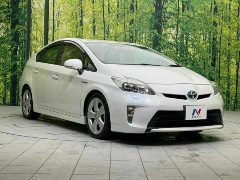 PRIUS-16