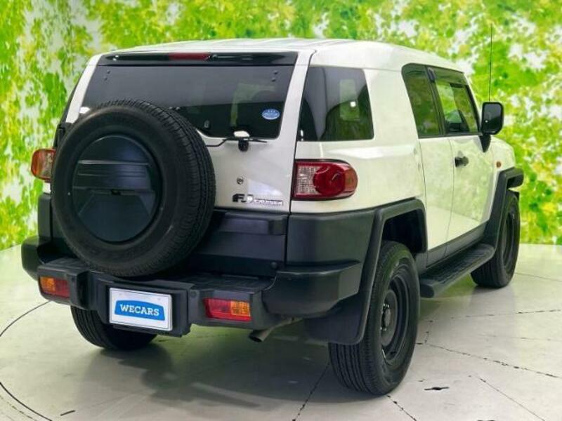 FJ CRUISER-2