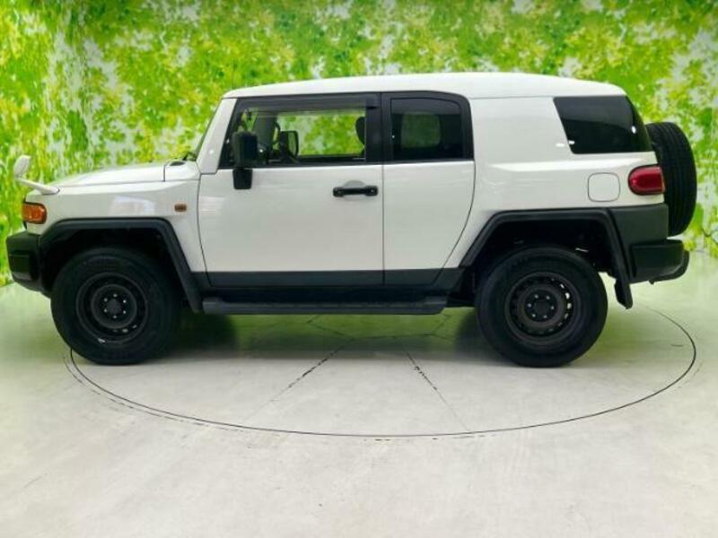 FJ CRUISER-1