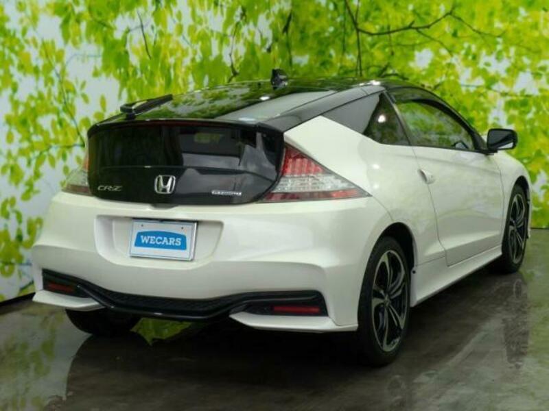 CR-Z-2