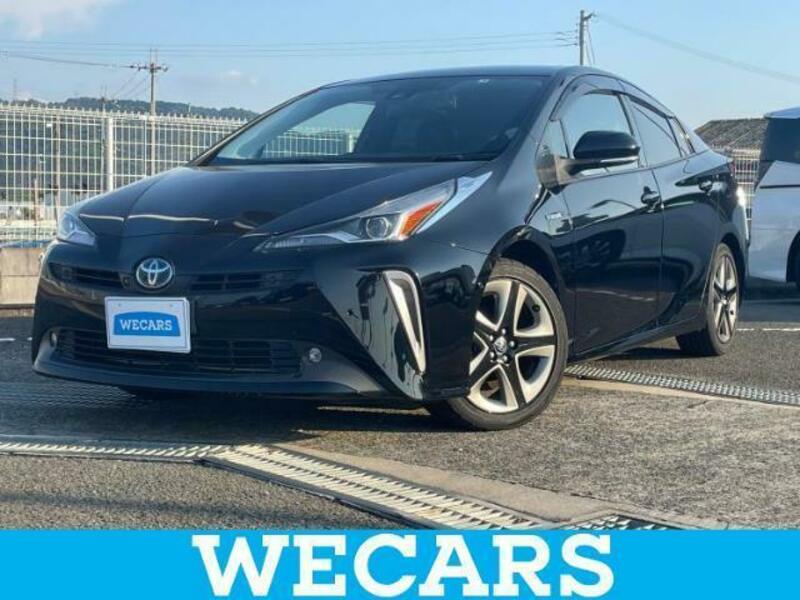 TOYOTA　PRIUS