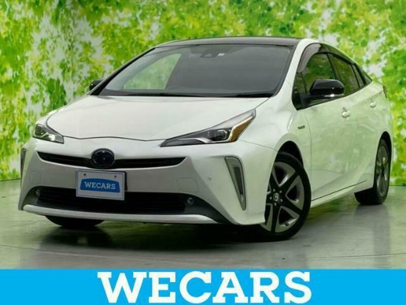 TOYOTA　PRIUS