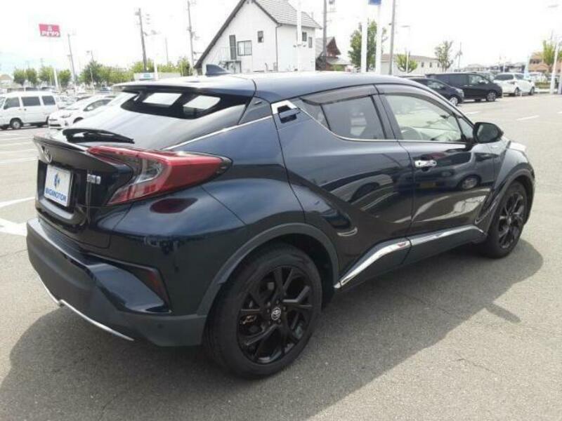 C-HR-2