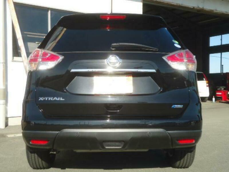 X-TRAIL-16