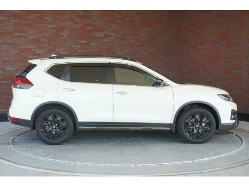 X-TRAIL-3