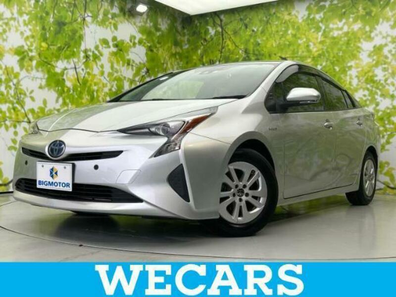 TOYOTA　PRIUS