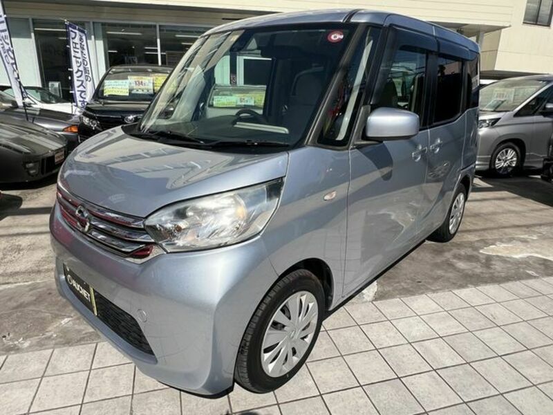 NISSAN　DAYZ ROOX