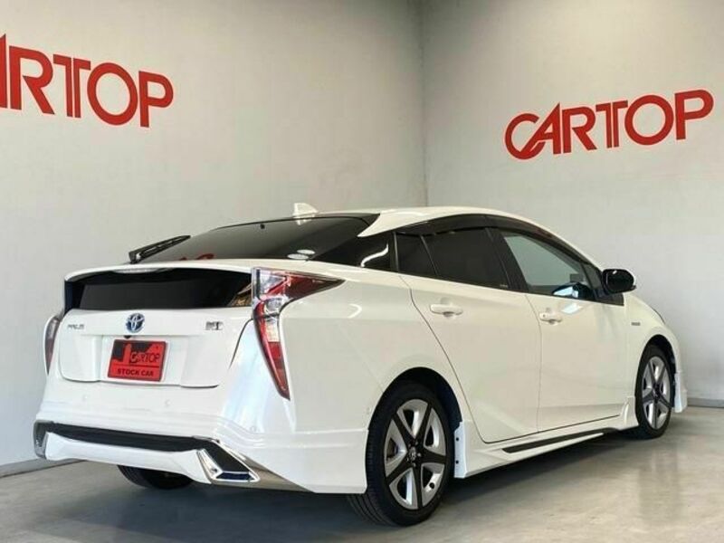 PRIUS-3