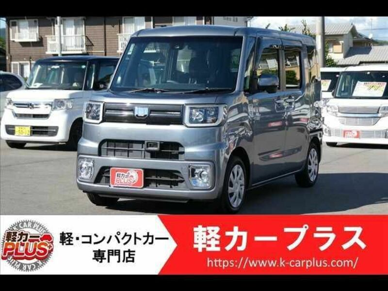 DAIHATSU　WAKE